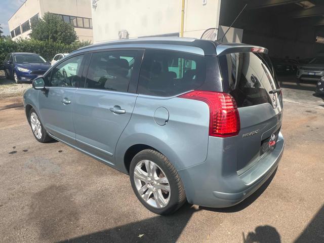PEUGEOT 5008 usata, con Chiusura centralizzata