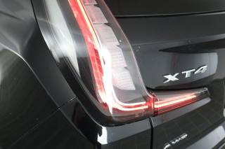 CADILLAC XT4 usata 9