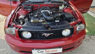 FORD Mustang usata, con Autoradio
