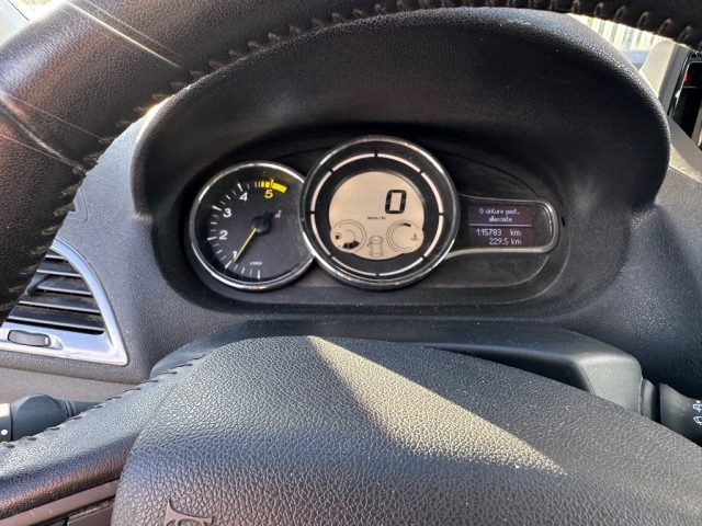 RENAULT Megane usata, con MP3