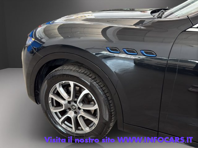 MASERATI Levante usata, con Volante in pelle