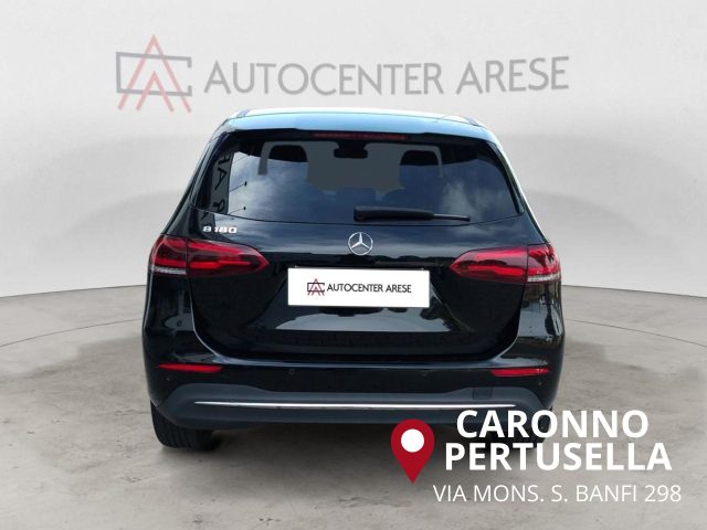MERCEDES-BENZ B 180 usata, con Alzacristalli elettrici