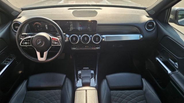 MERCEDES-BENZ GLB 200 usata, con Controllo trazione