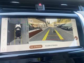 LAND ROVER Discovery Sport usata, con Autoradio digitale