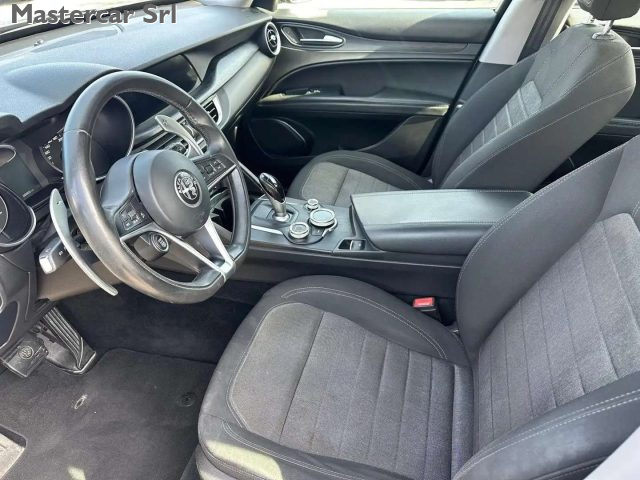 ALFA ROMEO Stelvio usata, con Chiusura centralizzata