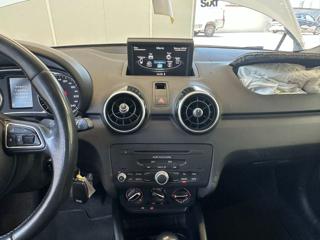 AUDI A1 usata, con USB