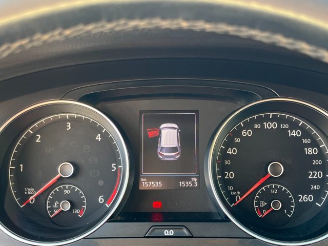 VOLKSWAGEN Golf usata, con Park Distance Control