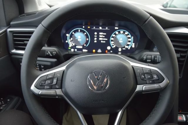VOLKSWAGEN Amarok usata, con Cruise Control