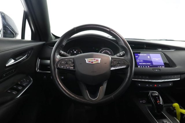 CADILLAC XT4 usata 5