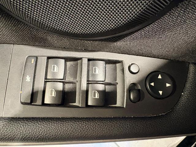 BMW 320 usata, con Controllo automatico clima