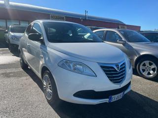LANCIA Ypsilon usata, con Airbag