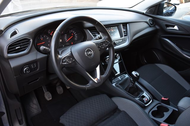 OPEL Grandland X usata, con Alzacristalli elettrici