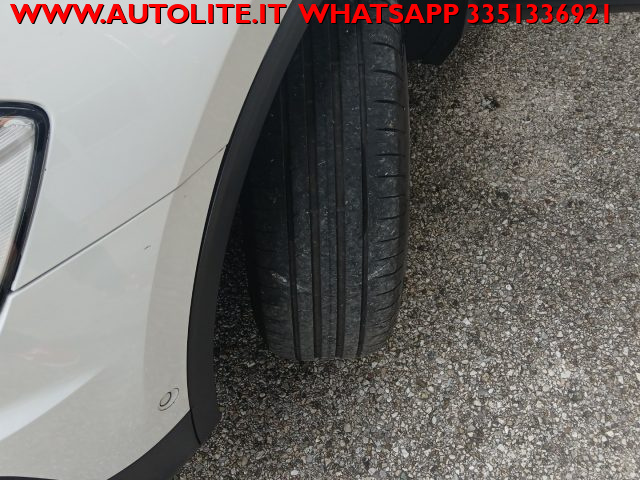 VOLKSWAGEN Tiguan usata, con Bracciolo