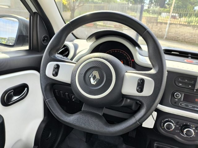 RENAULT Twingo usata 9