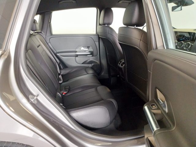 MERCEDES-BENZ B 180 usata, con Sedili sportivi