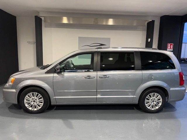 LANCIA Voyager usata, con Alzacristalli elettrici
