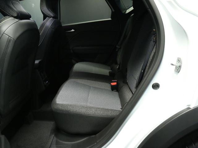 RENAULT Captur usata, con Controllo automatico clima