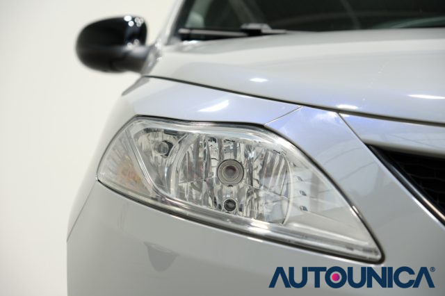 LANCIA Ypsilon usata, con Fendinebbia