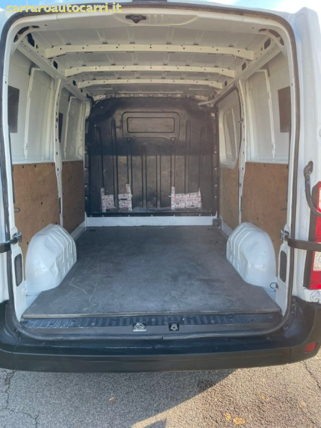 NISSAN NV400 usata, con Boardcomputer