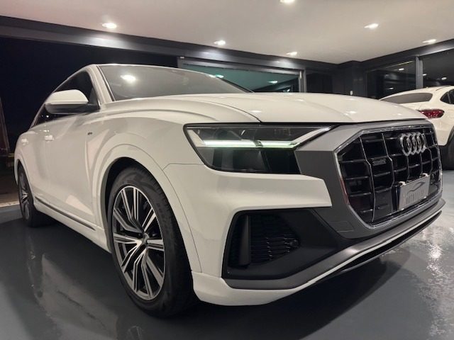 AUDI Q8 usata, con Airbag laterali