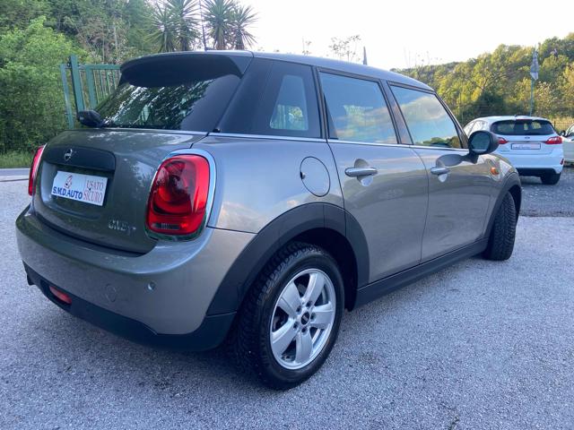 MINI One usata, con USB