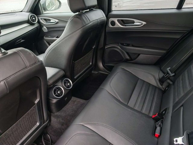 ALFA ROMEO Giulia usata, con Controllo trazione