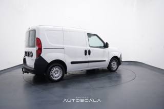 OPEL Combo usata, con Climatizzatore