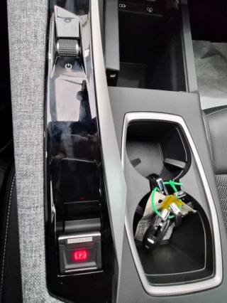 PEUGEOT 3008 usata, con Lettore CD