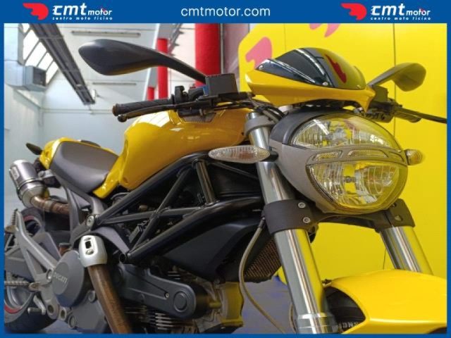 DUCATI Monster 696 usata 8
