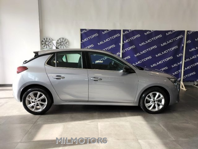 OPEL Corsa usata, con Autoradio