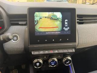 RENAULT Clio usata, con Fari LED