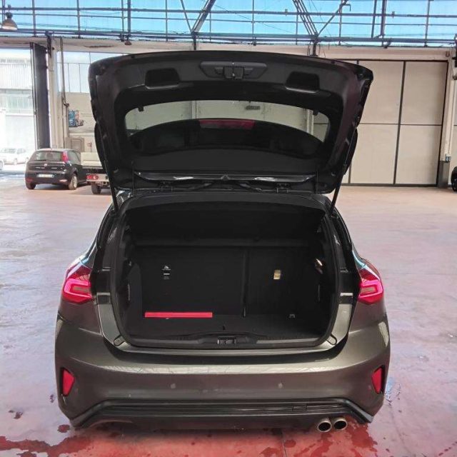 FORD Focus usata, con Boardcomputer