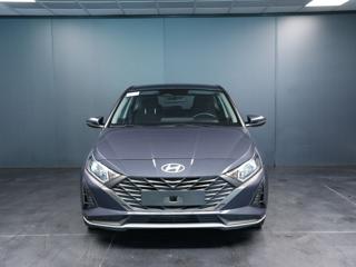 HYUNDAI i20 usata, con Airbag