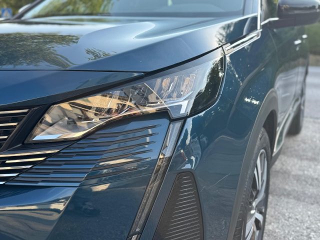 PEUGEOT 3008 usata, con Alzacristalli elettrici