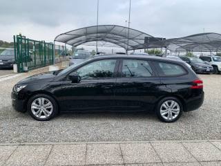 PEUGEOT 308 usata, con Airbag