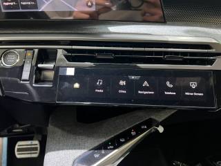 PEUGEOT 3008 usata, con Fari Xenon