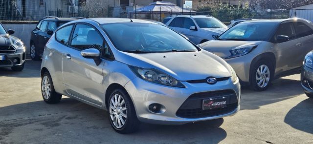 FORD Fiesta usata, con ABS