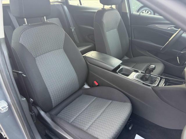 OPEL Insignia usata, con Controllo automatico clima