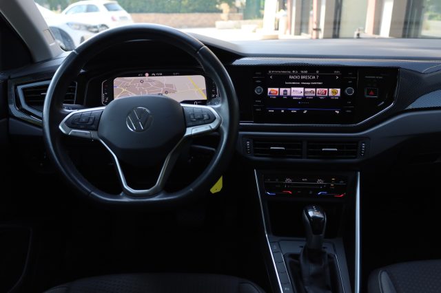 VOLKSWAGEN Taigo usata, con Autoradio