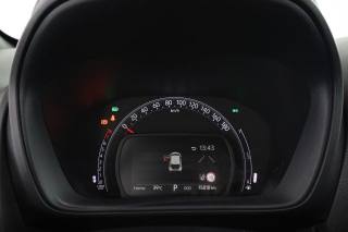 TOYOTA Aygo X usata 6
