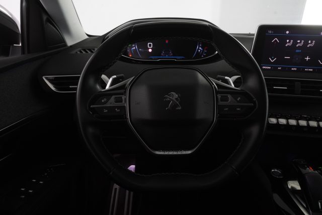 PEUGEOT 3008 usata 5