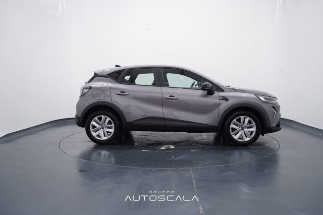 RENAULT Captur usata, con Touch screen