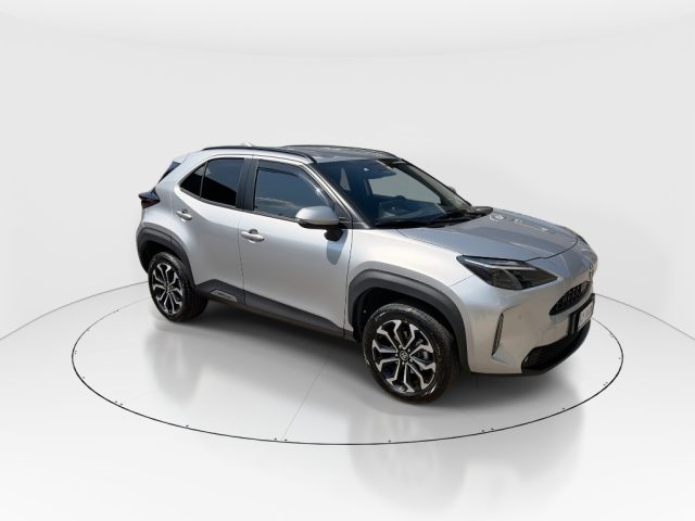 TOYOTA Yaris Cross usata, con Fendinebbia