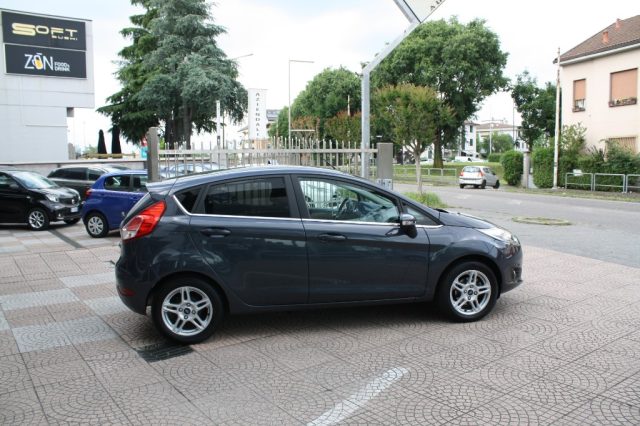 FORD Fiesta usata, con Climatizzatore