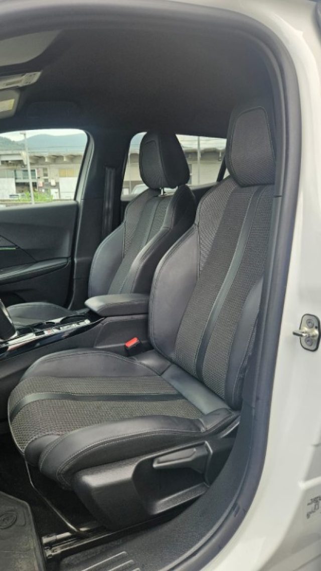 PEUGEOT 2008 usata, con Servosterzo