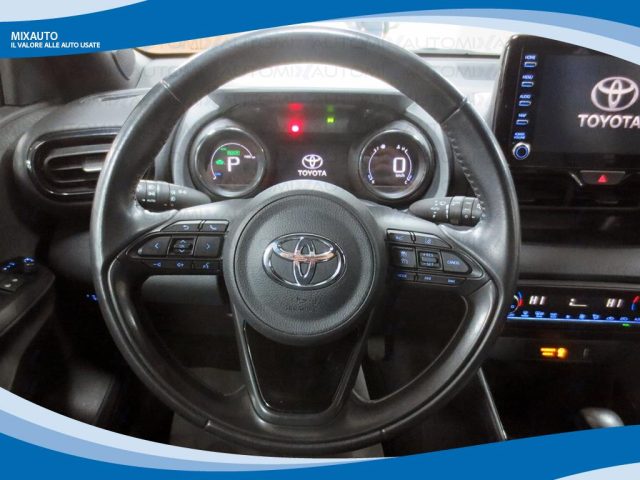 TOYOTA Yaris usata, con Alzacristalli elettrici