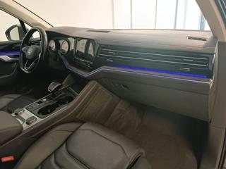 VOLKSWAGEN Touareg usata 44