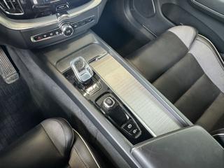 VOLVO XC60 usata, con Bluetooth