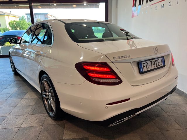MERCEDES-BENZ E 220 usata, con Regolazione elettrica sedili