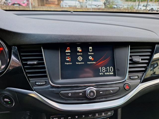 OPEL Astra usata, con Park Distance Control